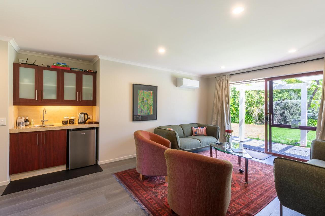 Accent House Luxury Boutique Bed & Breakfast Mapua 外观 照片